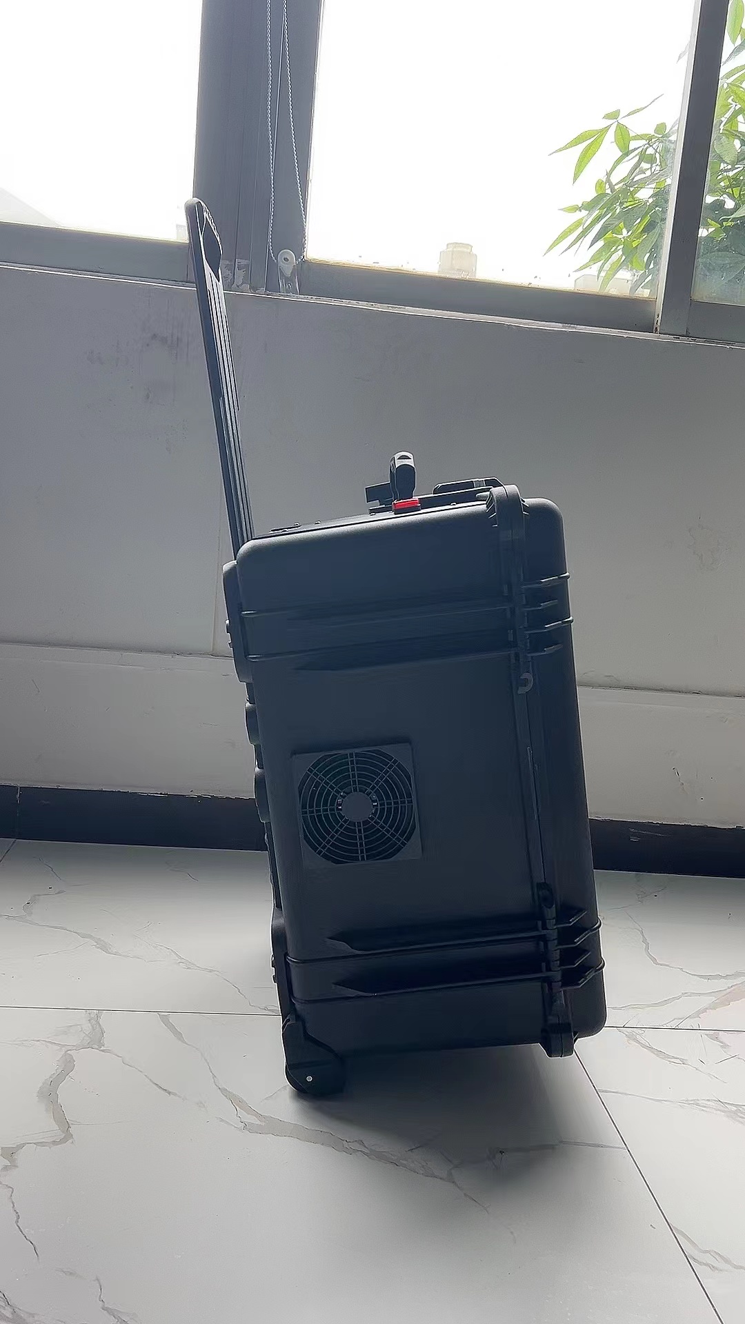 澄江手拉箱型移动通信干扰器